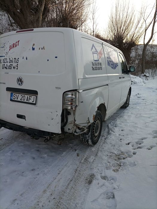 VW Transporter avariat