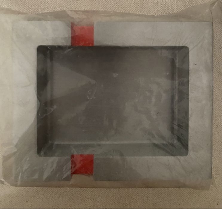 Новые пепельницы Marlboro