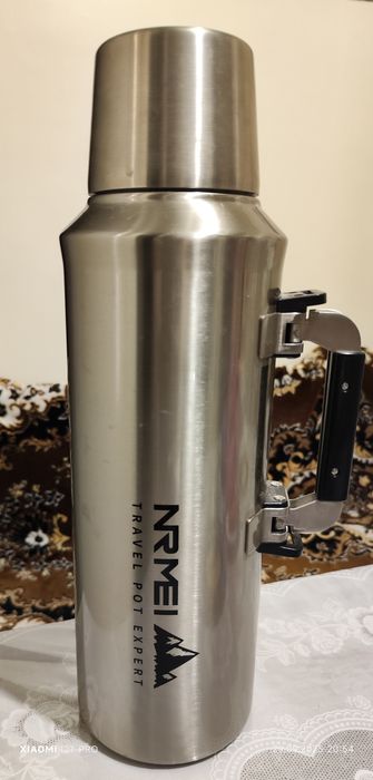 Термос.MRMEI 4.6 литра