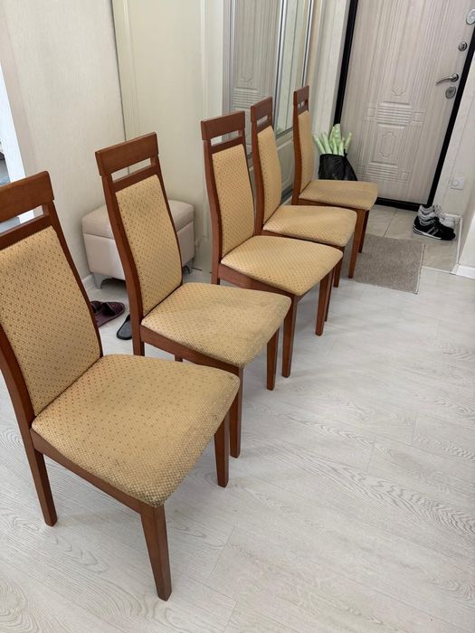 Стулья для гостиной