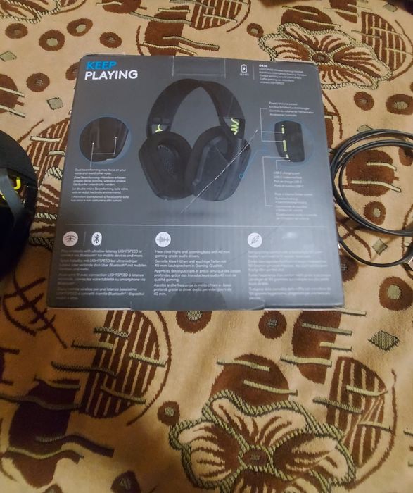 Слушалки Logitech G435