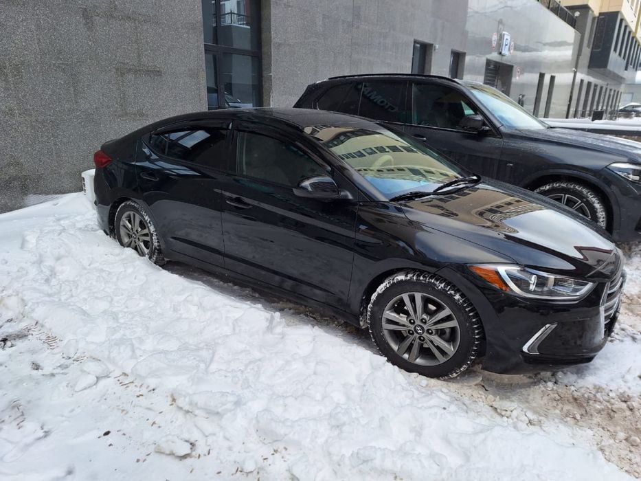 Продам машину hyundai elantra