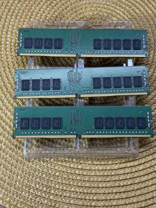 Memorie RAM DDR4 48gb (3 x 16gb ddr4 2400t) ECC