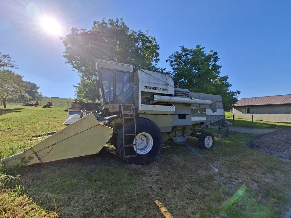 Utilaj agricol :Combină