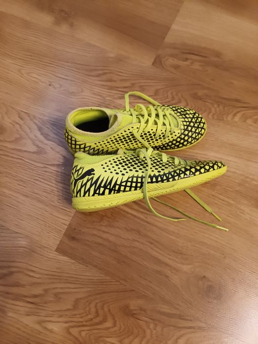 Ghete fotbal puma copii 35.5