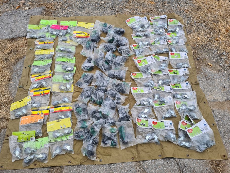 Колелца за мебели