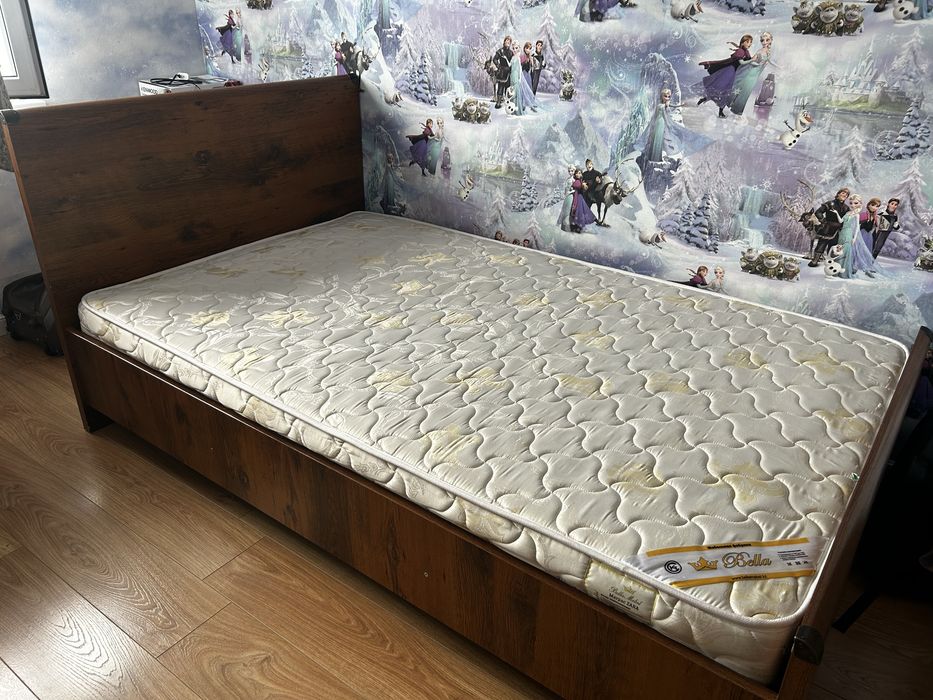 Кровать полуторка