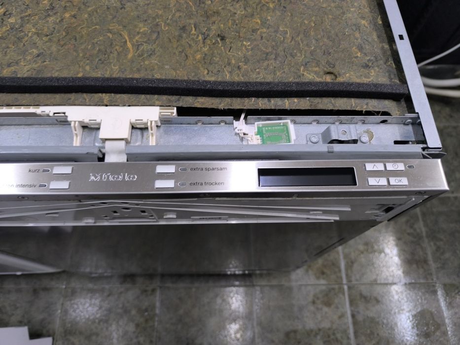 Съдомиялна Miele G 6895 SCVI XXL -K2O  отваряне с 2 почуквания