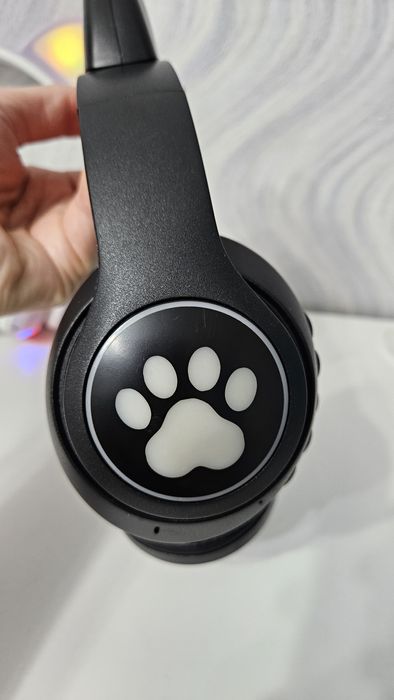 Продам блютуз наушники с ушками