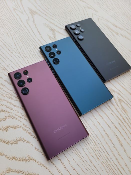 Samsung Galaxy S22 Ultra 5G. Snapdragon 12/256 GB. IME o'tkan