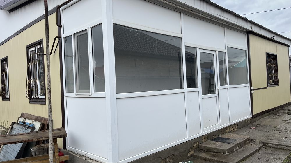 Срочна продам пластиквый перегородоку