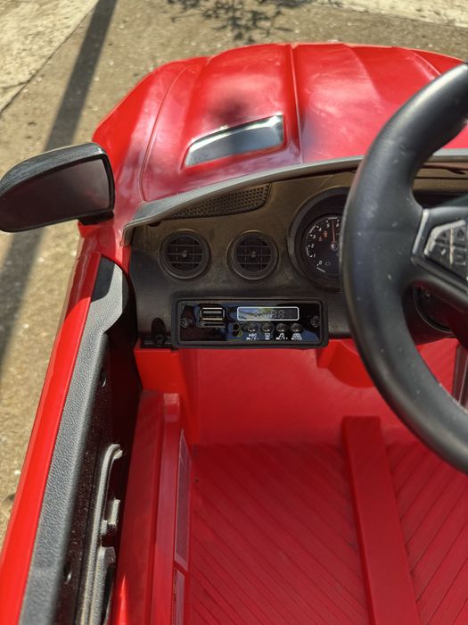 Акумулаторна кола Mercedes Benz GTR AMG 12V c меки гуми