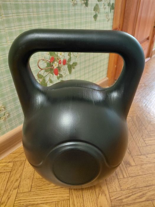 Продам гирю 24 кг