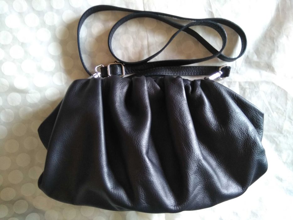 Geanta NOUA moderna din piele naturala 100% neagra extrafina