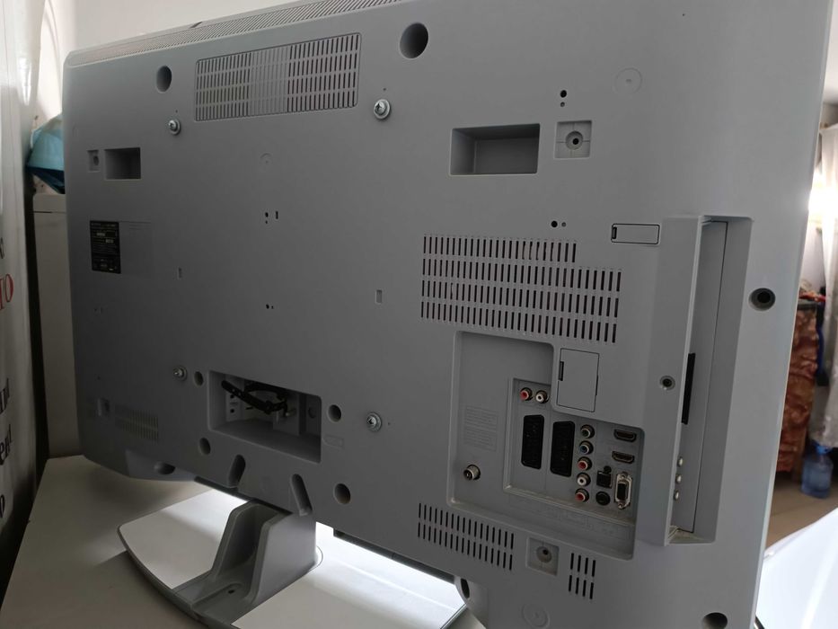Телевизор SONY в отличном состоянии