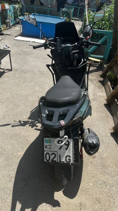 Maxi 150 кубов мопед