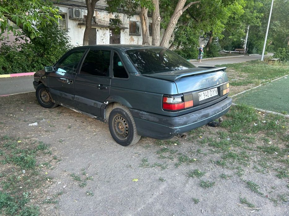 Автомобиль Passat B3