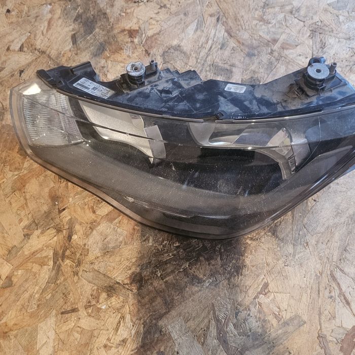 Ляв фар за ауди А1  оригинален
