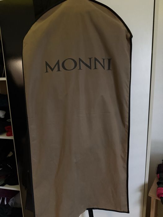 Костюм за Бал  на марка MONNI