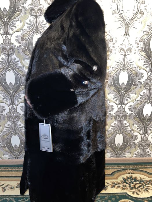 продам норковую шубу