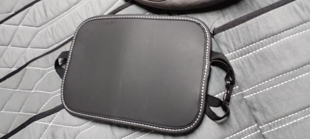 Чехлы, оплетка, чехол на подлокотник