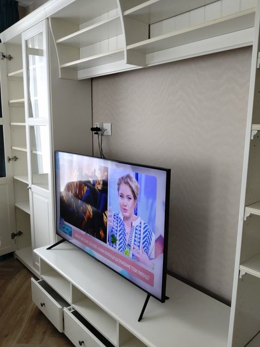 Liatorp IKEA библиотека, витрина, тв шкаф