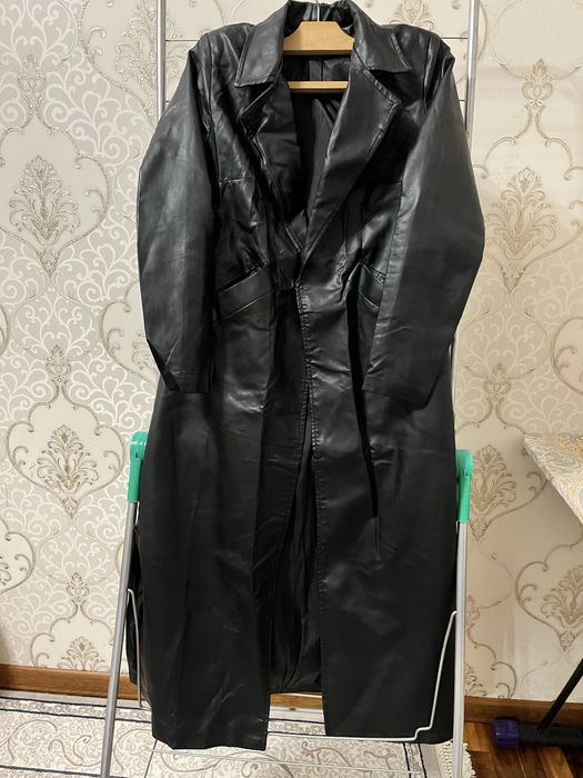 Пальто сатылады срочно новый