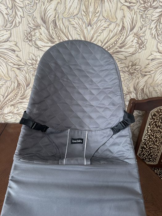 Шизлонг детский в идеальном состоянии