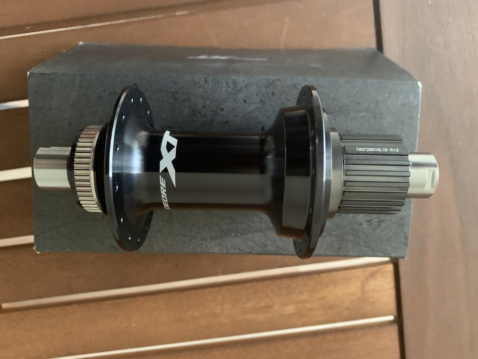 Shimano XTR, Deore XT, SLX нови главина, преден дерайльор и команда