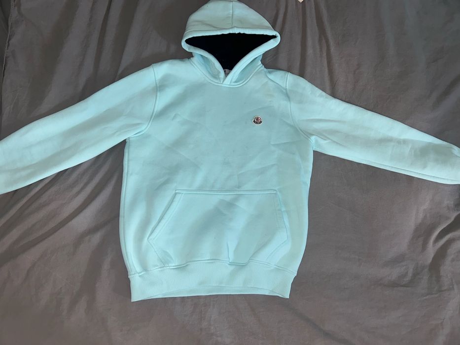 Vand hanorac moncler turcoaz nepurtat
