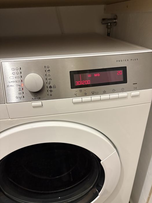 Пералня AEG Protex PLUS