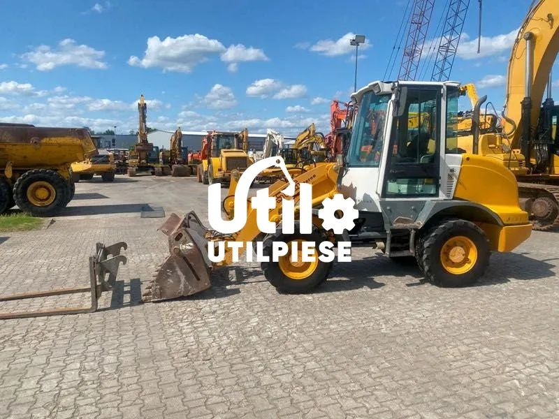 Dezmembrare Incarcator Liebherr L506 L507 L508 L509 L510 + piese