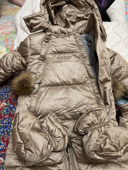 Отдам детский зимний комбенизоны за 8000