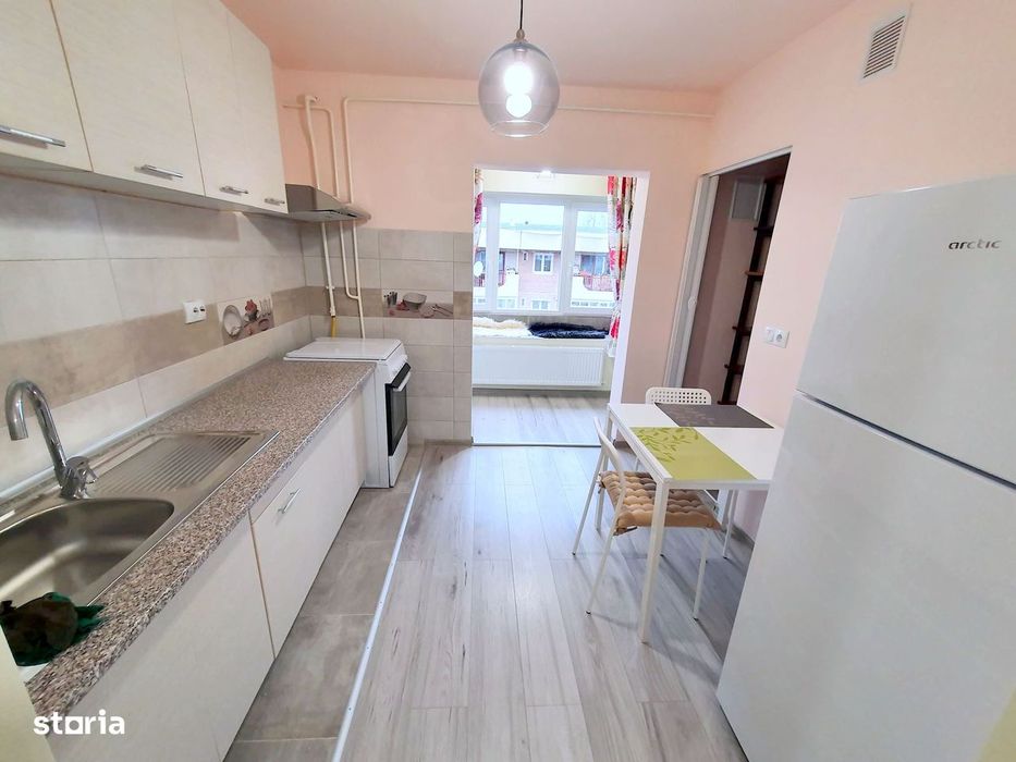 2 camere, decomandate, mobilat modern, in Marasti, pe strada Crinului