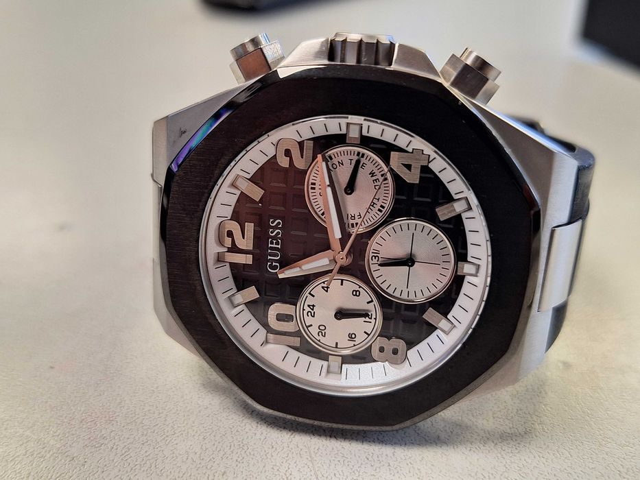 Мъжки часовник Guess GW 583g
