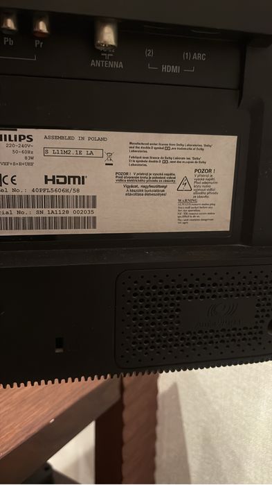 ЖК ТВ Philips FullHD 102 см. диагональ