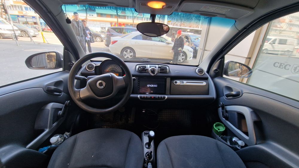 Vând Smart 451 an 2011