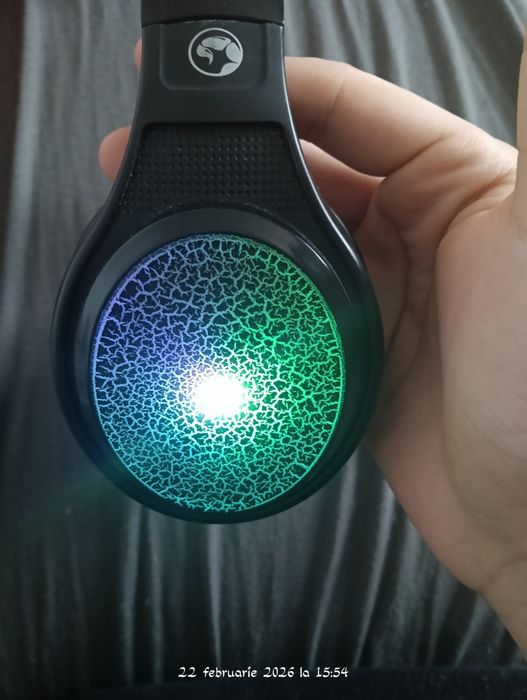 Vând căști gaming Marvo H8323