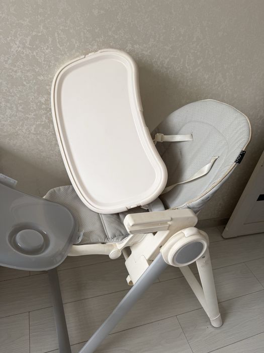 Срочно продам стульчки и вклосипед