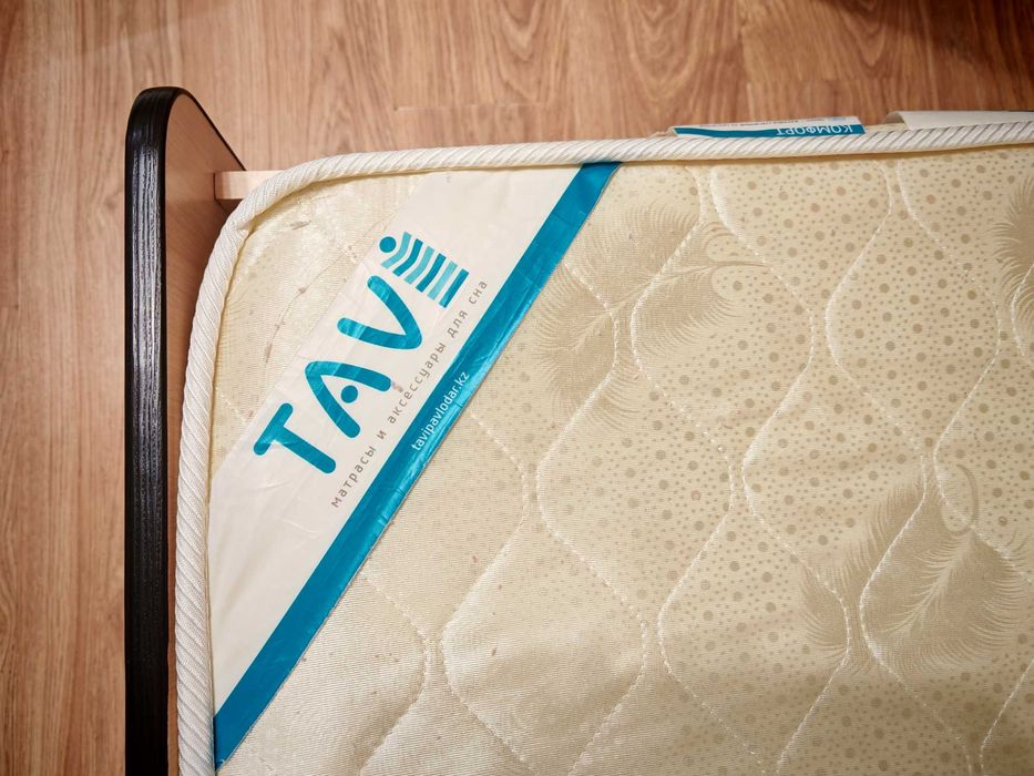 Отдам Матрас 140х200