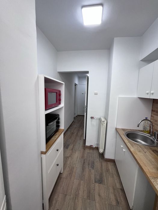 Inchiriez apartament 1 camera