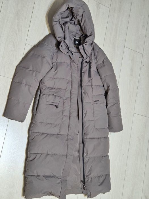 Пуховик зимний женский