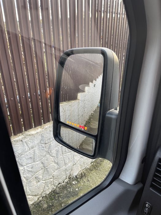 Mercedes sprinter an 2017 luna a 8