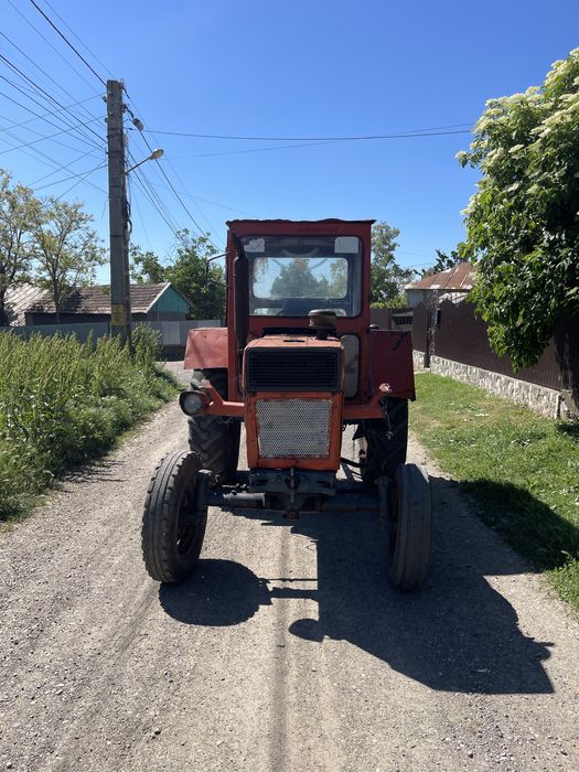 Tractor u650.