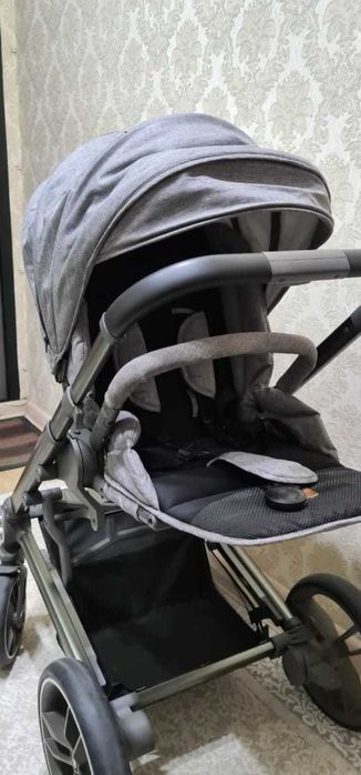 Продам Коляску Teknum BT-701 2в 1