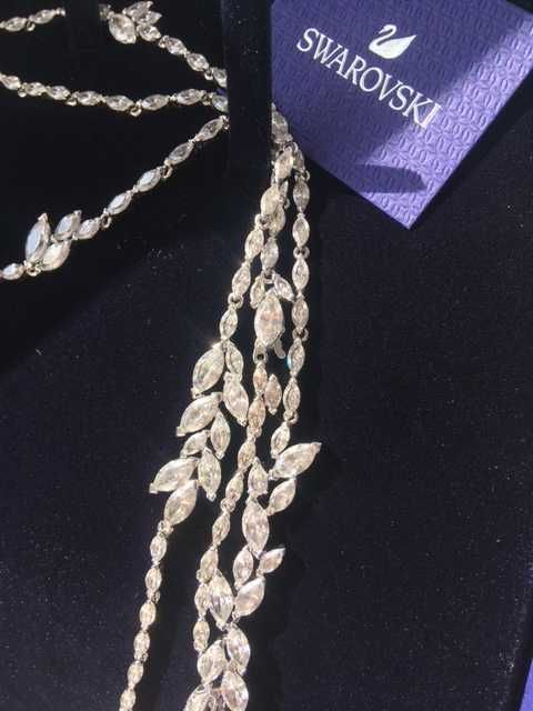 Колие Swarovski 140 см. дължина