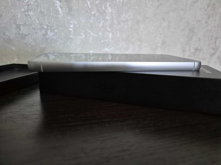 Samsung S23FE Новый 128 Gb Mint Green