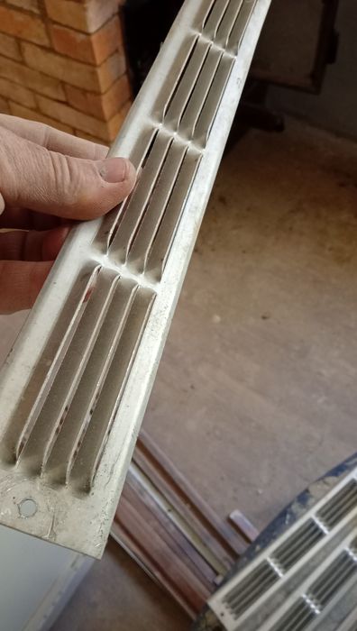 Grile aluminiu pt.ventilatie