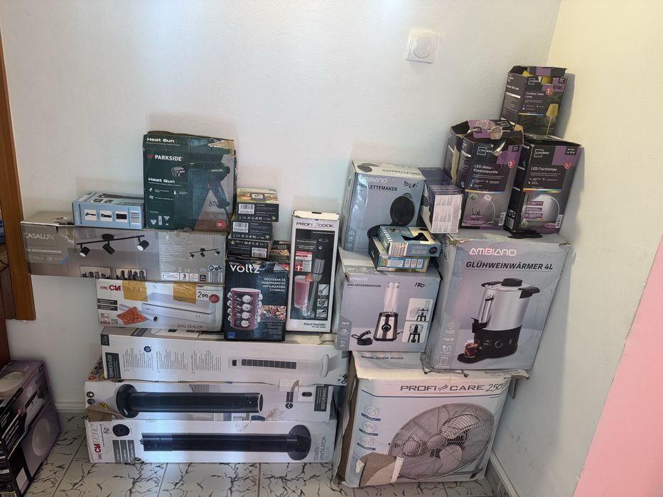 Vand produse noi cu ambalaj deteriorat