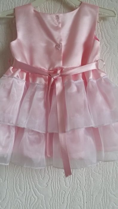 Детски официални роклички Нови, сатен и органза за момиèнца 2 - 4г.